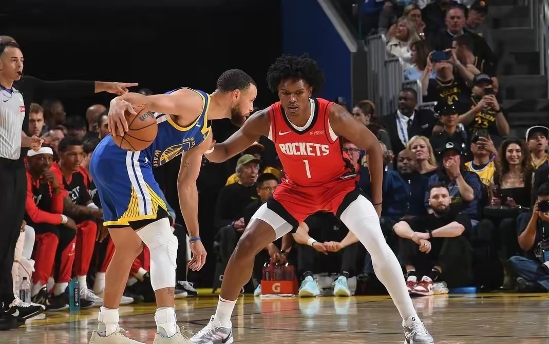 九游娱乐app-NBA常规赛倒计时，洛杉矶快船赛后临场应变，细节引发关注，悬念犹存，轮换策略成焦点的简单介绍