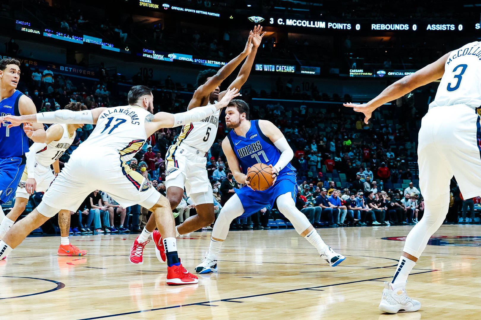 尤文图斯集结日状态回暖,志在CBA常规赛名次提升,赛场秩序良好,赛程密集仍需轮换 尤文图斯集结日状态回暖,志在CBA常规赛名次提升,赛场秩序良好,赛程密集仍需轮换